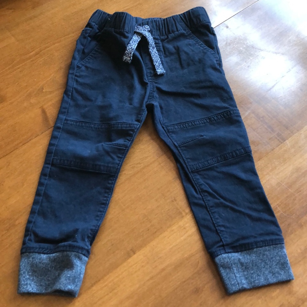Size T2 boys Cat and Jack stretchy waist pants